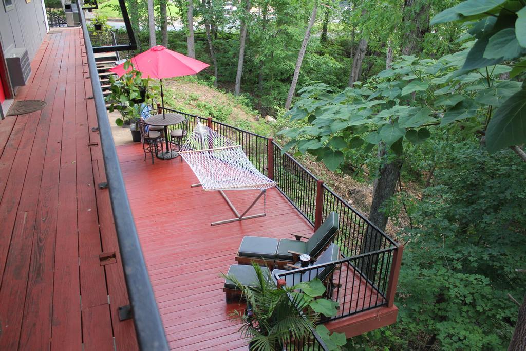 Brydan Suites Eureka Springs Buitenkant foto